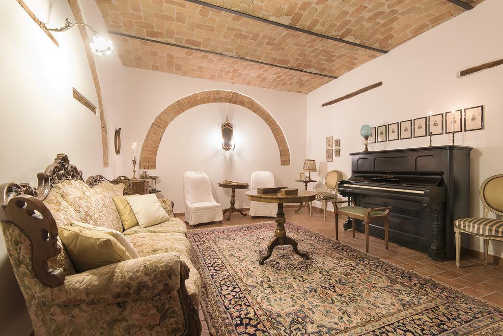 Agriturismo Albarossa Ніцца-Монферрато Екстер'єр фото